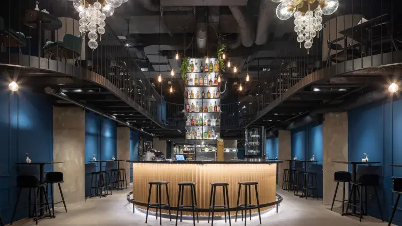 Designová restaurace Talíř na Václavském náměstí