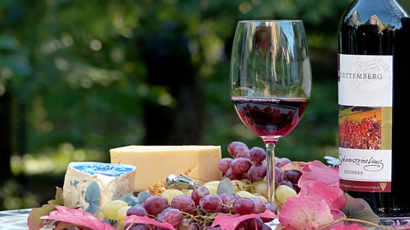 cervene vino