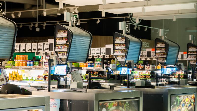 Zavřený supermarket Zavřený supermarket