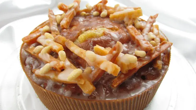 Jablečný dort s ořechy