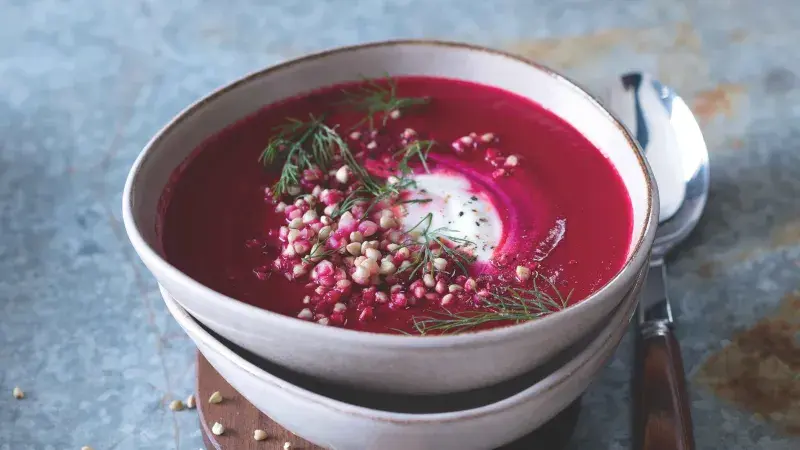 Řepná polévka s pohankou