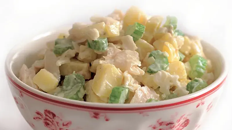 Bramborový salát s rybou