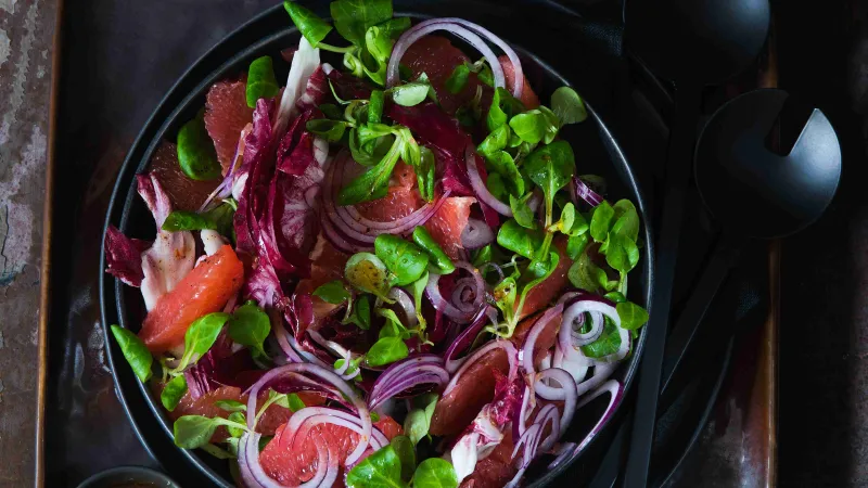 Salát s grapefruitem