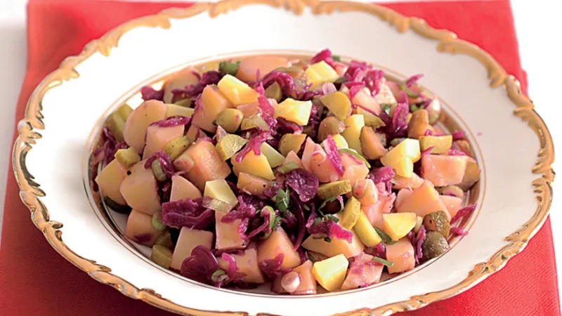 Bramborový salát s kysaným zelím