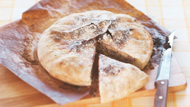 Sfinciuni - plněná pizza ze Sicílie