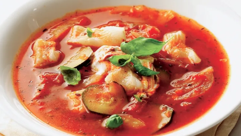 Středomořská rybí polévka