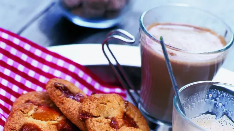 Skořicové mléko a sušenky