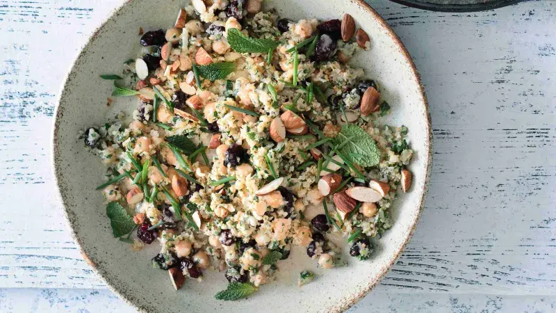 Tabouleh s pečeným květákem