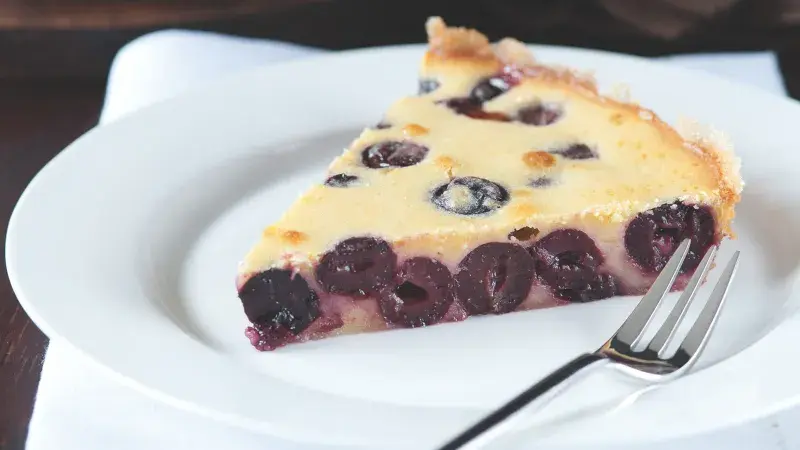 Třešňový clafoutis