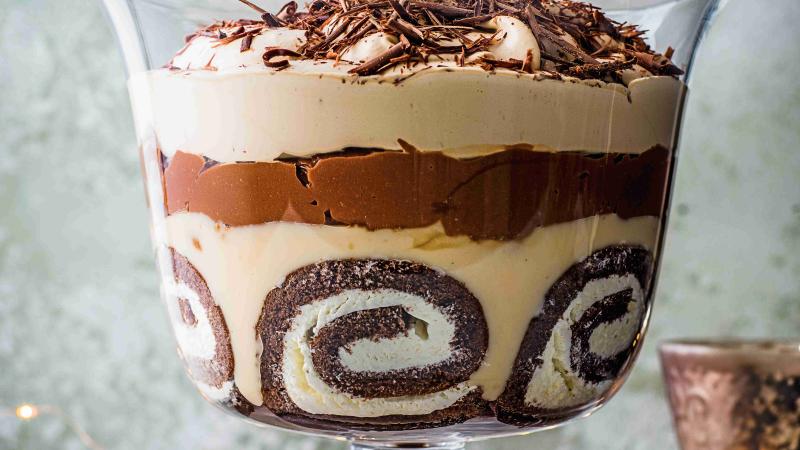 Trifle s čokoládou, kávou a Baileys