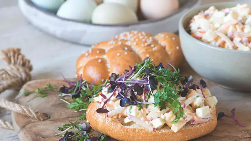 Vajíčkový salát s kuřetem