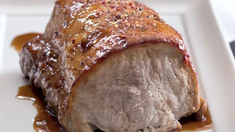Pomalu pečené vepřové maso nejen jako neodolatelný nedělní oběd