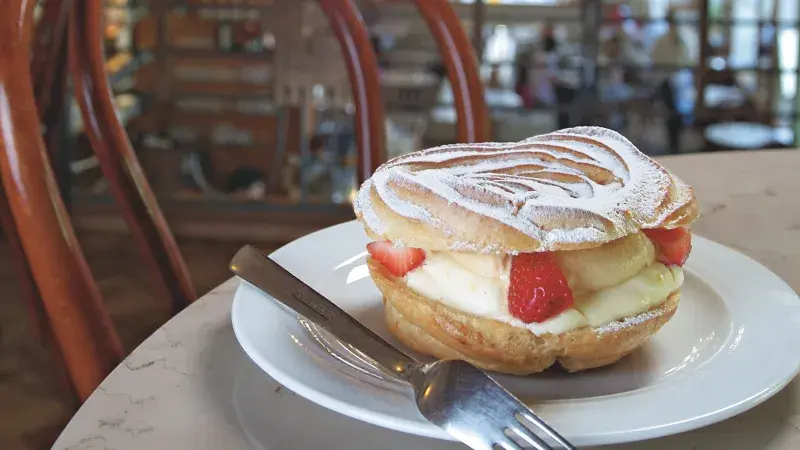 Karamelový větrník