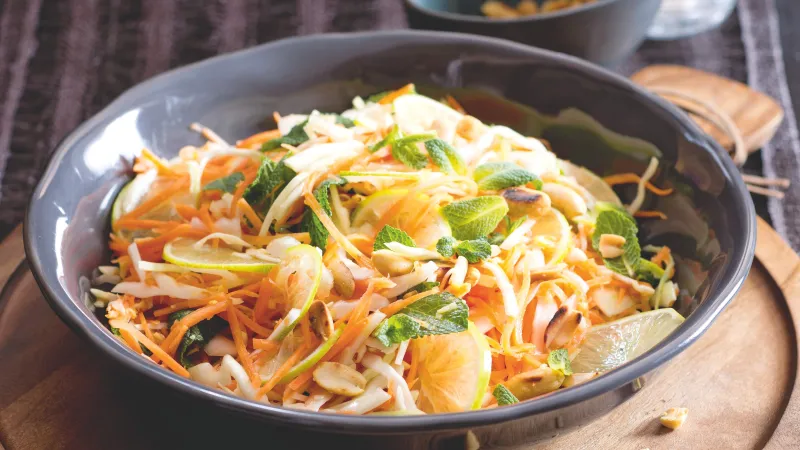 Vietnamský karotkový salát