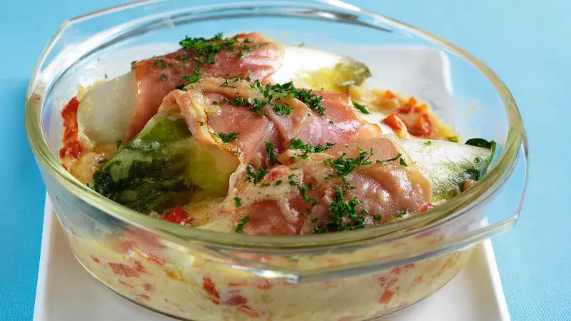 Zapékané čekanky v tmavé šunce