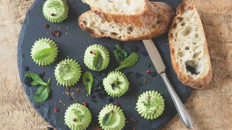 Zelené máslo s listovou hořčicí