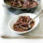 Pomalu pečená srnčí kýta