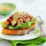 Kuřecí chlebíčky à la salát Caesar