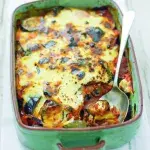 Vegetariánská musaka s fetou Vegetariánská musaka s fetou