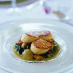 Svatojakubské mušle s lesními houbami