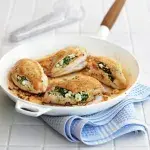 Kuřecí prsa plněná špenátem a fetou