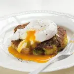 Kapustové karbanátky se ztraceným vejcem Kapustové karbanátky se ztraceným vejcem