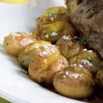 Česnekové brambory