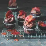 Čokoládové muffiny s řepou