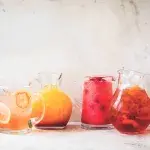 Cooler z bílého portského a grapefruitu