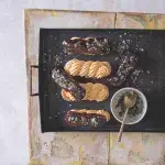 Eklérky s čokoládou a dýní