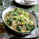 Těstoviny aglio e olio & růžičková kapusta