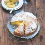 Hrnkový hruškový koláč