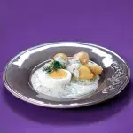 Koprová omáčka s vajíčkem a novými bramborami