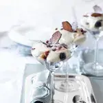 Ovoce s vinnou pěnou