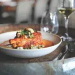 Dušení: Krůtí stehna na paprice