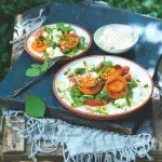 Meruňkovo-zeleninový salát Meruňkovo-zeleninový salát