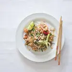 Smažené nudle pad thai