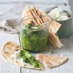 Pesto z ředkvičkových listů