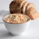 Pestrá pomazánka z tvarohu