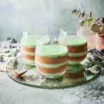 Pruhované skleničky s čokoládou a mátou