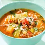 Letní fazolová polévka s bulgurem