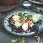 Chlupaté knedlíky s červeným zelím