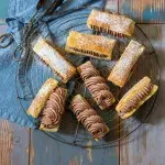 ‚Eclairky‘ s pařížskou šlehačkou