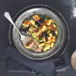 Gnocchi s tuňákem, cuketou a kapary