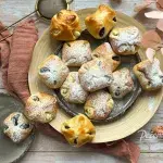 Vázané kynuté koláče podle Míši Landové