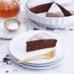 Kefírová buchta s kakaem Kefírová buchta s kakaem