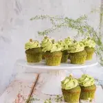 Matcha cupcaky s krémem z bílé čokolády