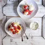 Odpalované knedlíky s jahodami