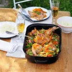 Pečený králík s rebarborou a medvědím česnekem