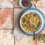 Špagety se sardelkami a olivami